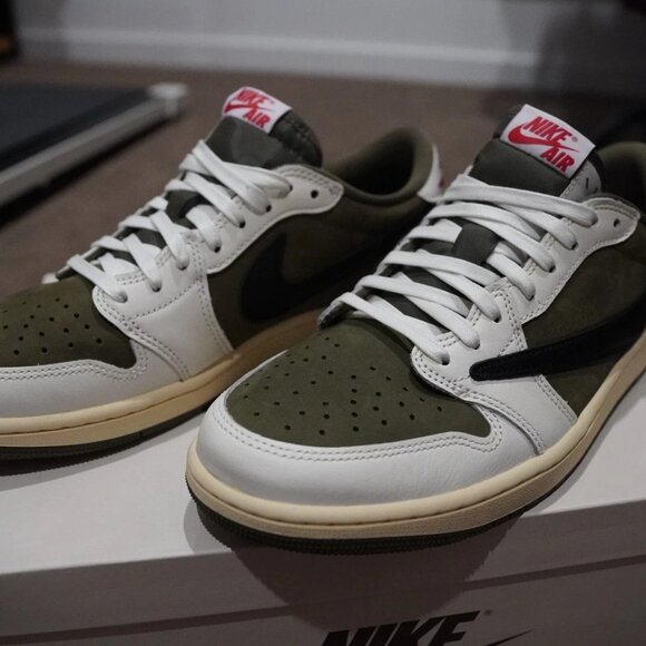 Jordan 1 Travis Scott Reverse Mocha brand new - Picture 3 of 8